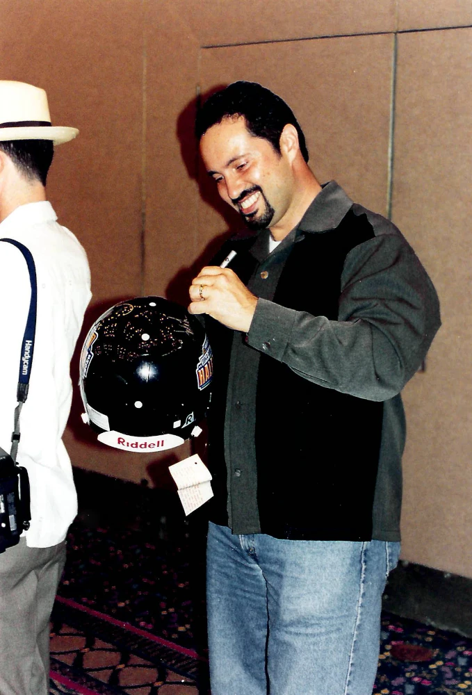 Yes Helmet Signing