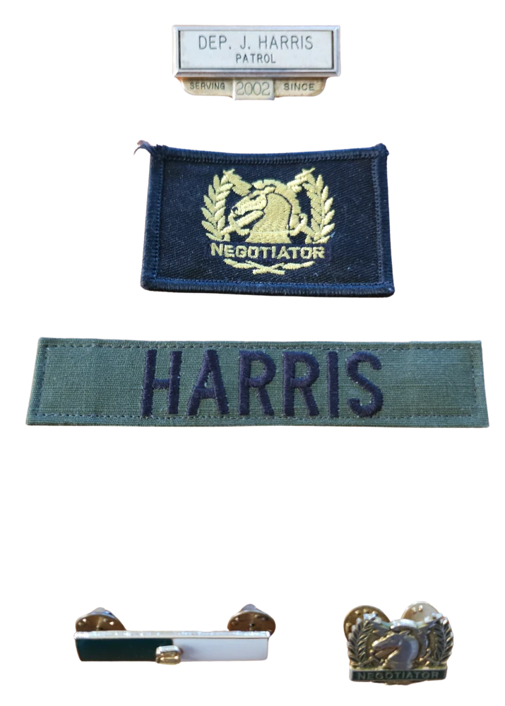 Uniform Pins